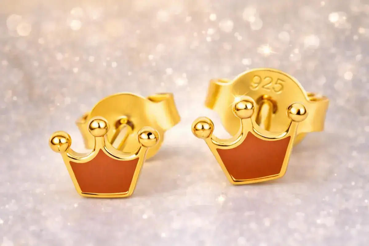 Elegant crown-shaped sterling silver earrings for women and teens.